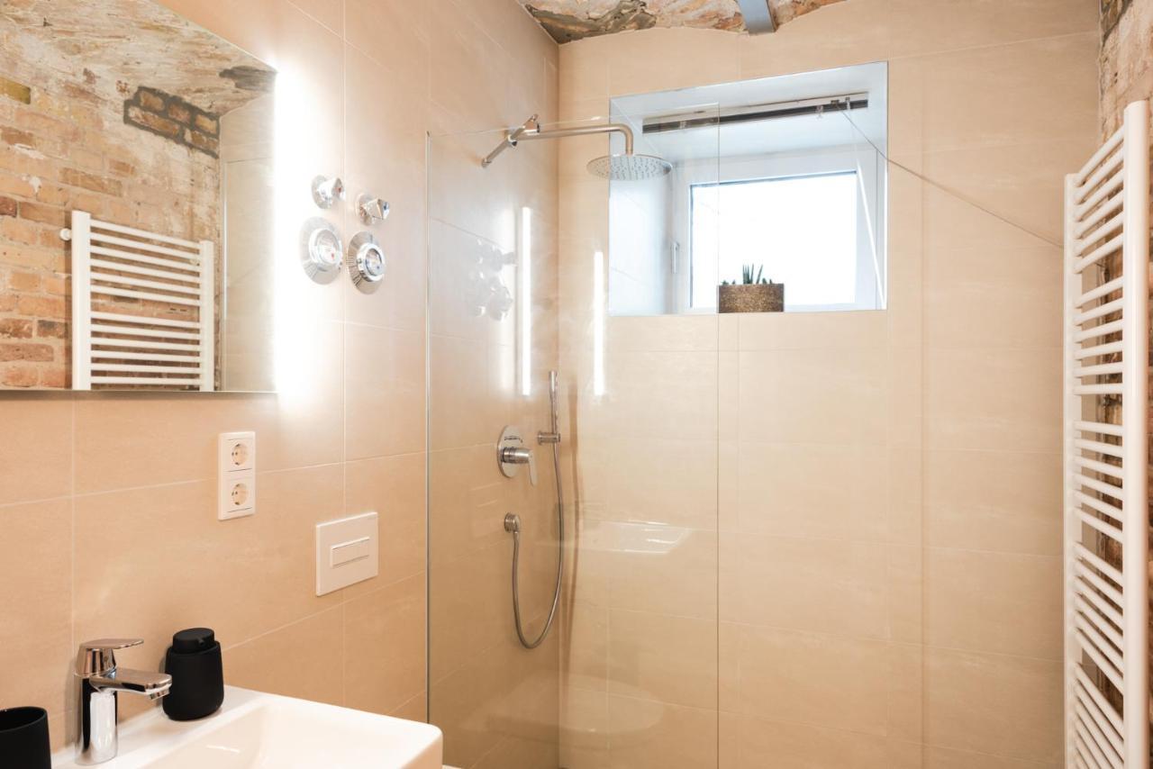 Luxurious Urban Living - Premium Downtown Apartments Next To Hbf Berlin Ngoại thất bức ảnh